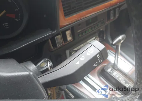 1990 Jaguar Xjs z USA, uszkodzony, nr VIN SAJNW4846LC166434